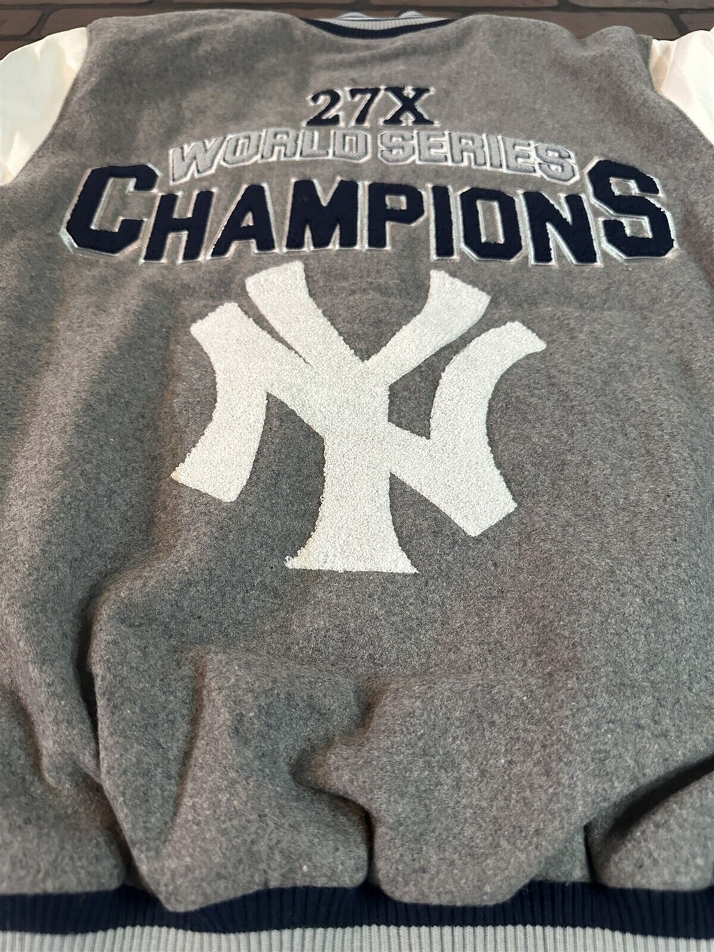 NEW YORK YANKEES G-III 27X World Series Varsity Jacket~Faux Leather Sleeved~